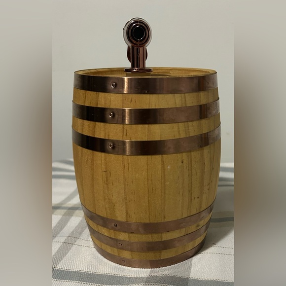 🎉2/$20 DECORATIVE WHISKEY BARREL WOODEN - Picture 3 of 5